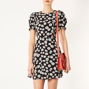 Topshop Daisy Print Cut Out Tea Dress